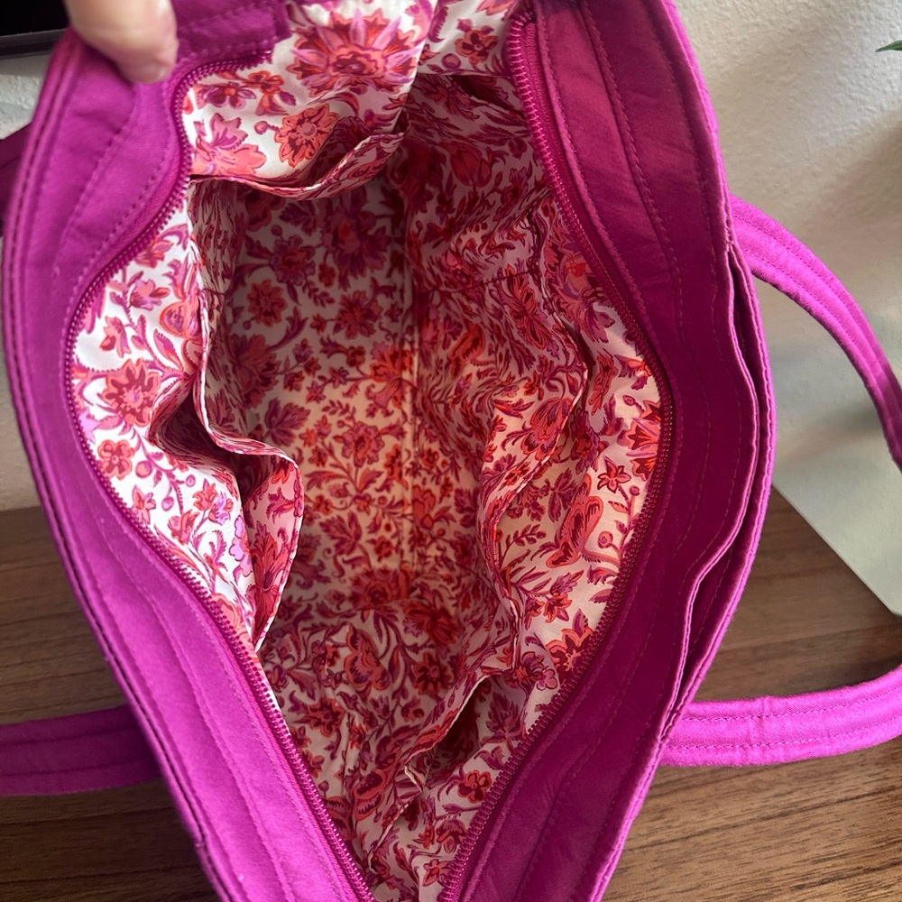 NWT - Vera Bradley Dark Raspberry Quilted Tote - Picture 4 of 11